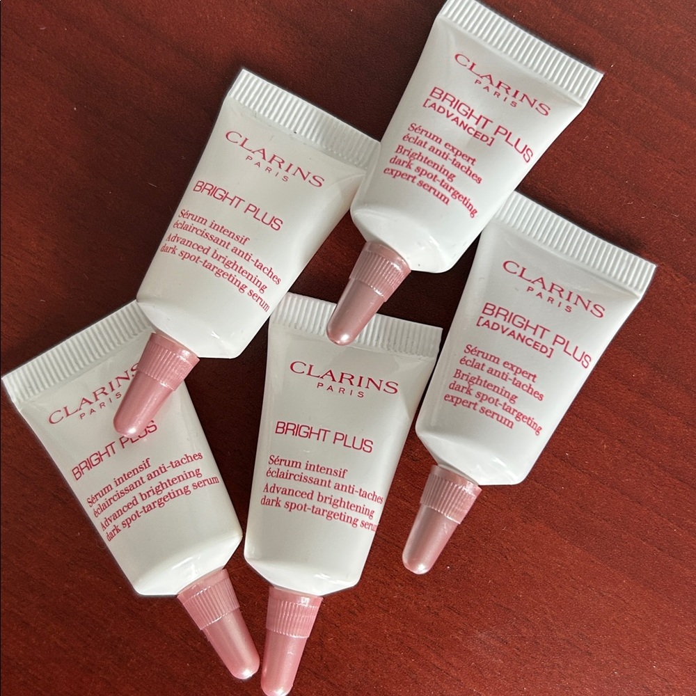5 pieces Clarins bright plus serum 3ml